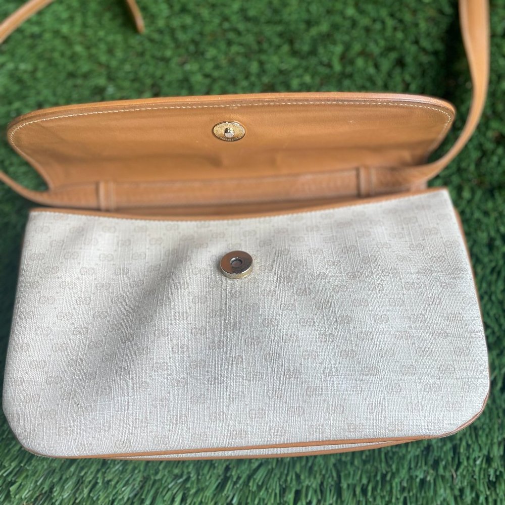 Vintage Gucci "Leather Micro Small Shoulder Bag" Purse